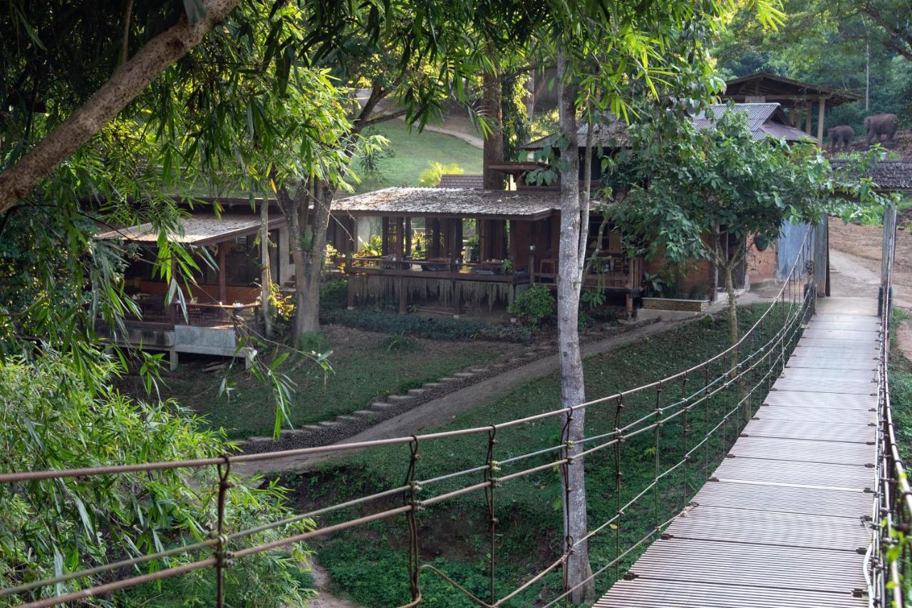 ตะวัน ริเวอร์ไซด์ Hotel แม่วาง ภายนอก รูปภาพ